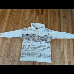 Eddie Bauer funnel neck sweater from the Lounge collection in size XL.
